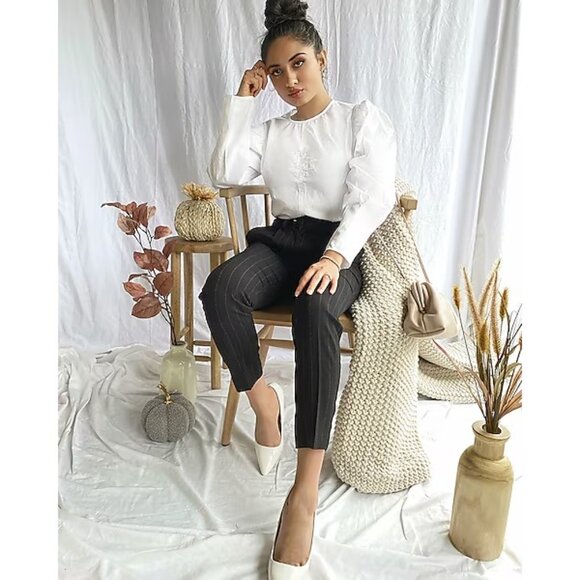 Express Ruched Front Puff Sleeve Top S - Picture 3 of 3